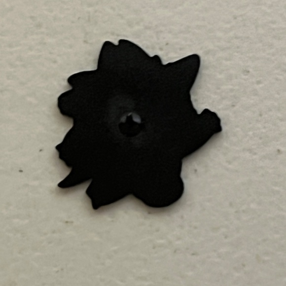 Pokemon Gengar Pin Brooch Pins Streetwear Hats Hat Bag New Charizard - Picture 6 of 8